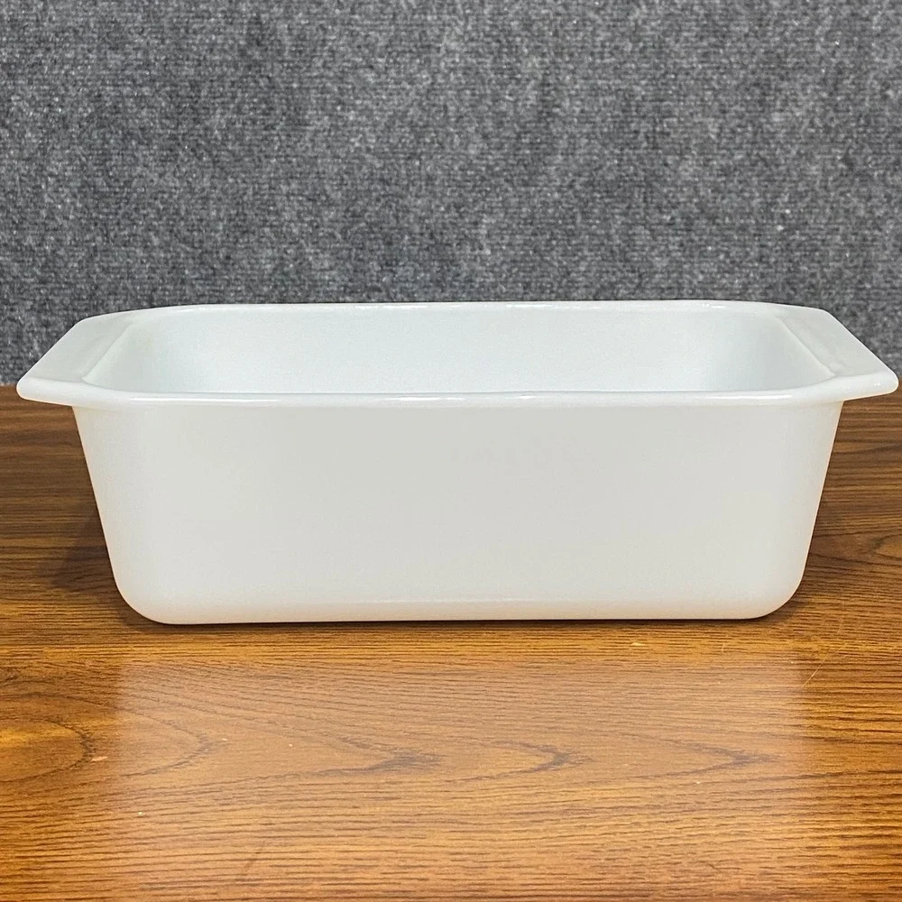 Vintage Pyrex White Milk Glass‎ Loaf Pan 215-B 9x5 Baking Dish Retro Kitchenware